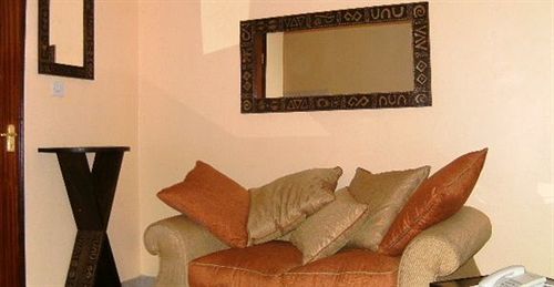 Fahari Guest House Nairobi Bagian luar foto