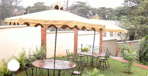 Fahari Guest House Nairobi Bagian luar foto